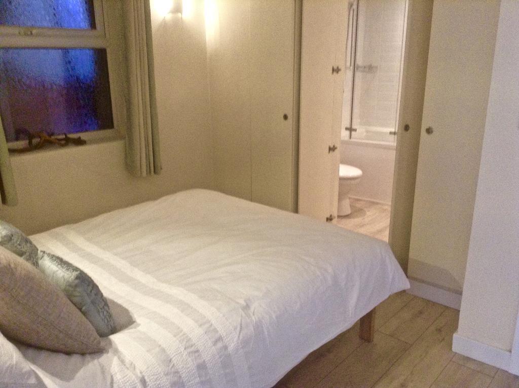 Superb Cintra Beachside Apartments Llandudno Zimmer foto
