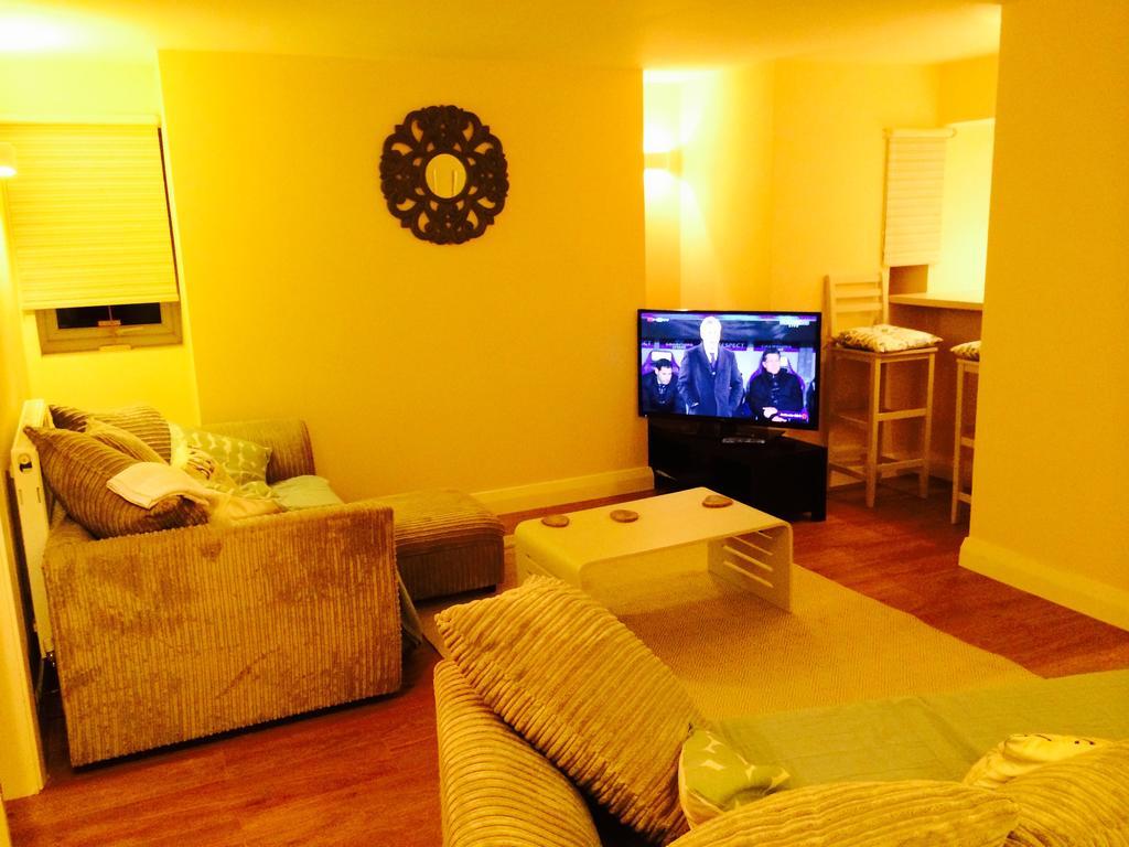 Superb Cintra Beachside Apartments Llandudno Zimmer foto